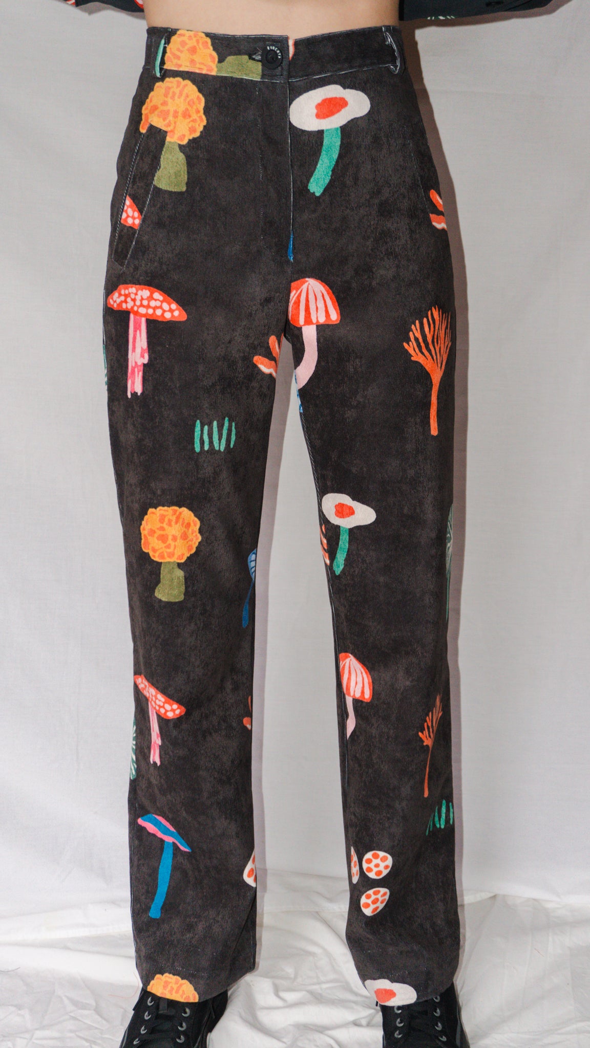 PANTALON RECTO COTELE HONGOS