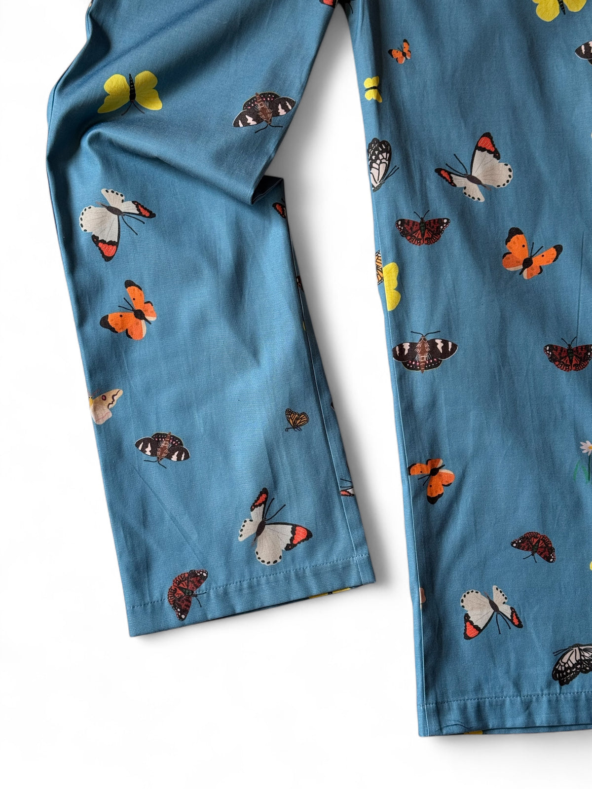 PANTALON TUBO MARIPOSAS CELESTE